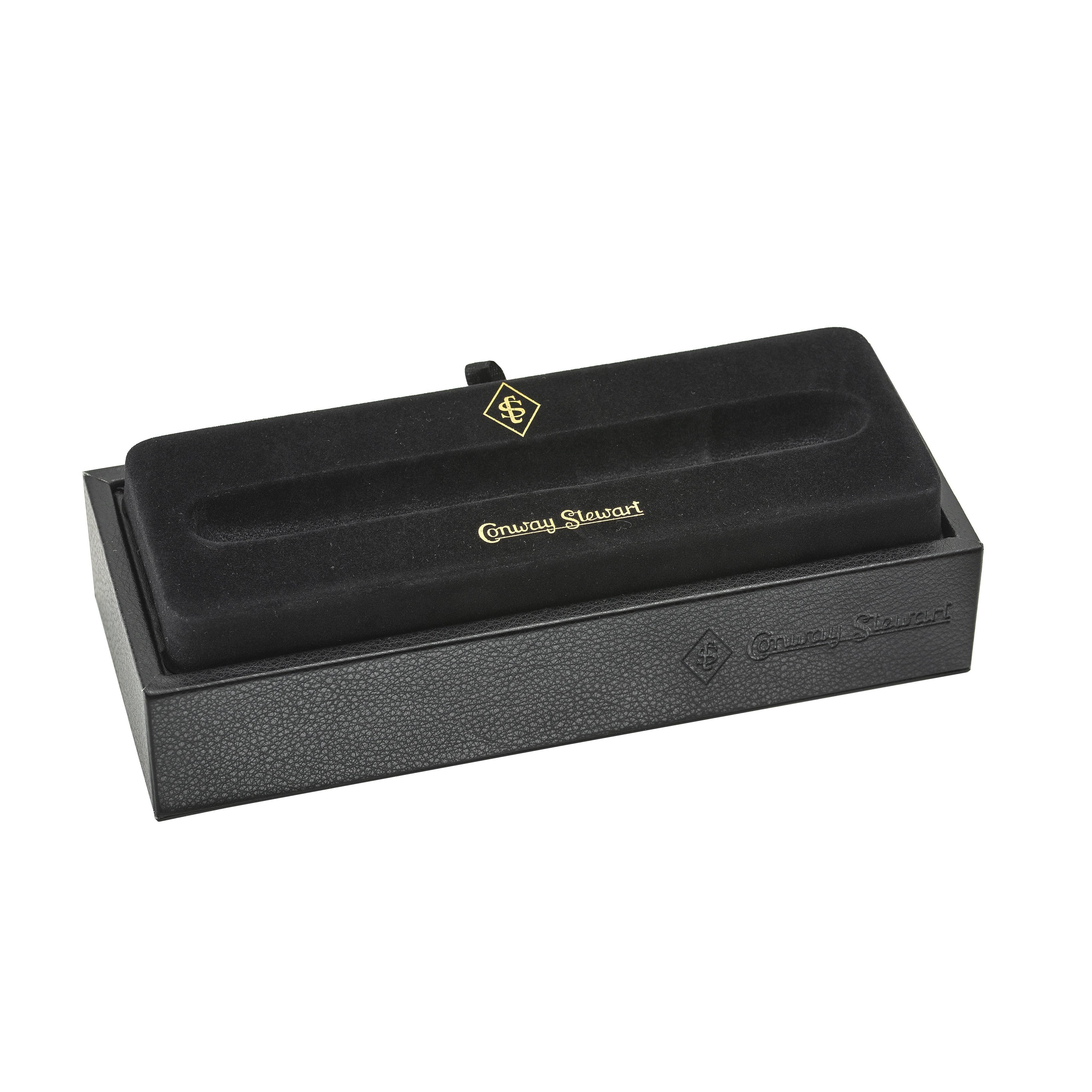 Conway Stewart Churchill Bordeaux conwaystewart.com Conway Stewart Churchill Bordeaux conwaystewart.com